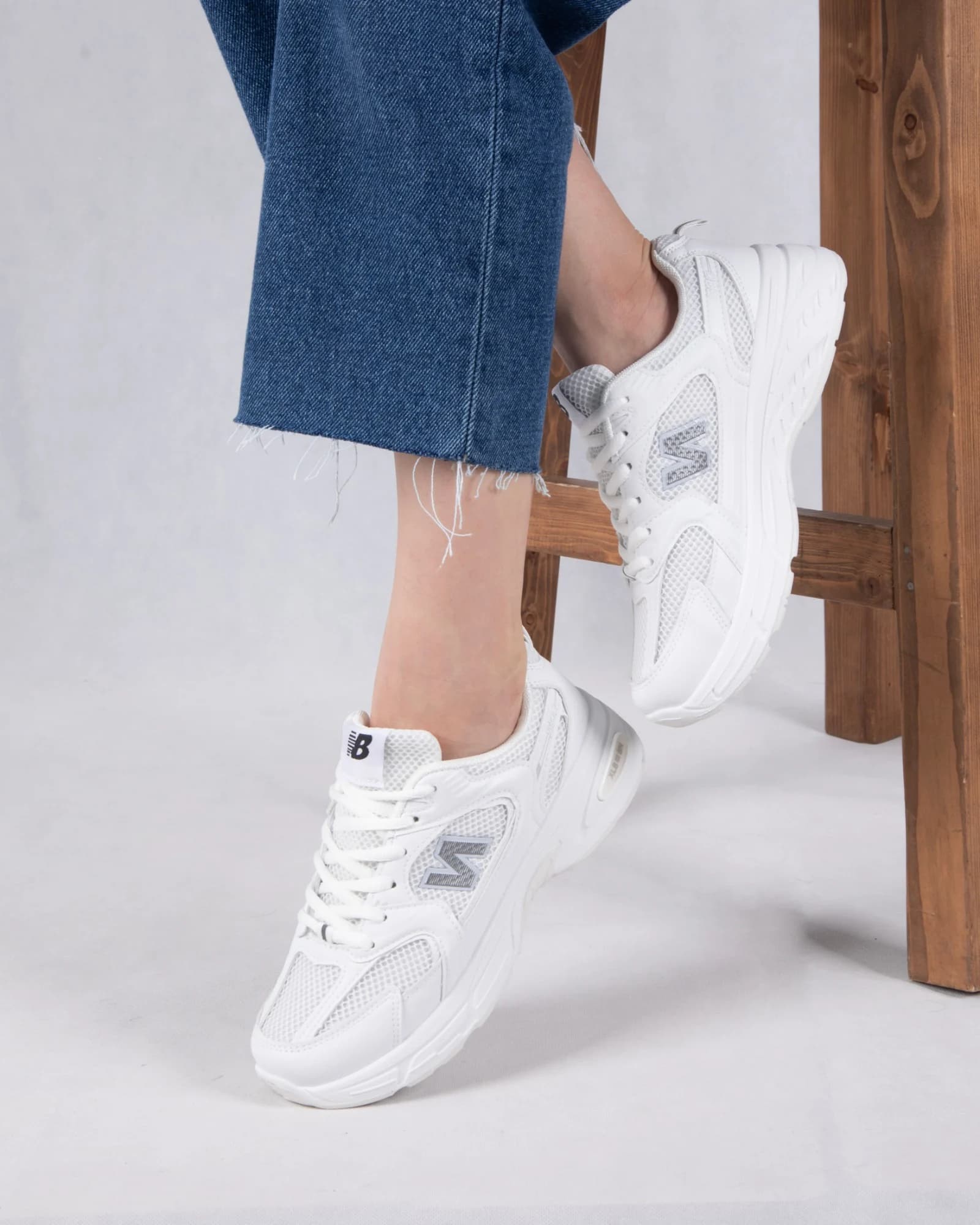 کتونی زنونه وارداتی NEW BALANCE 530/12176