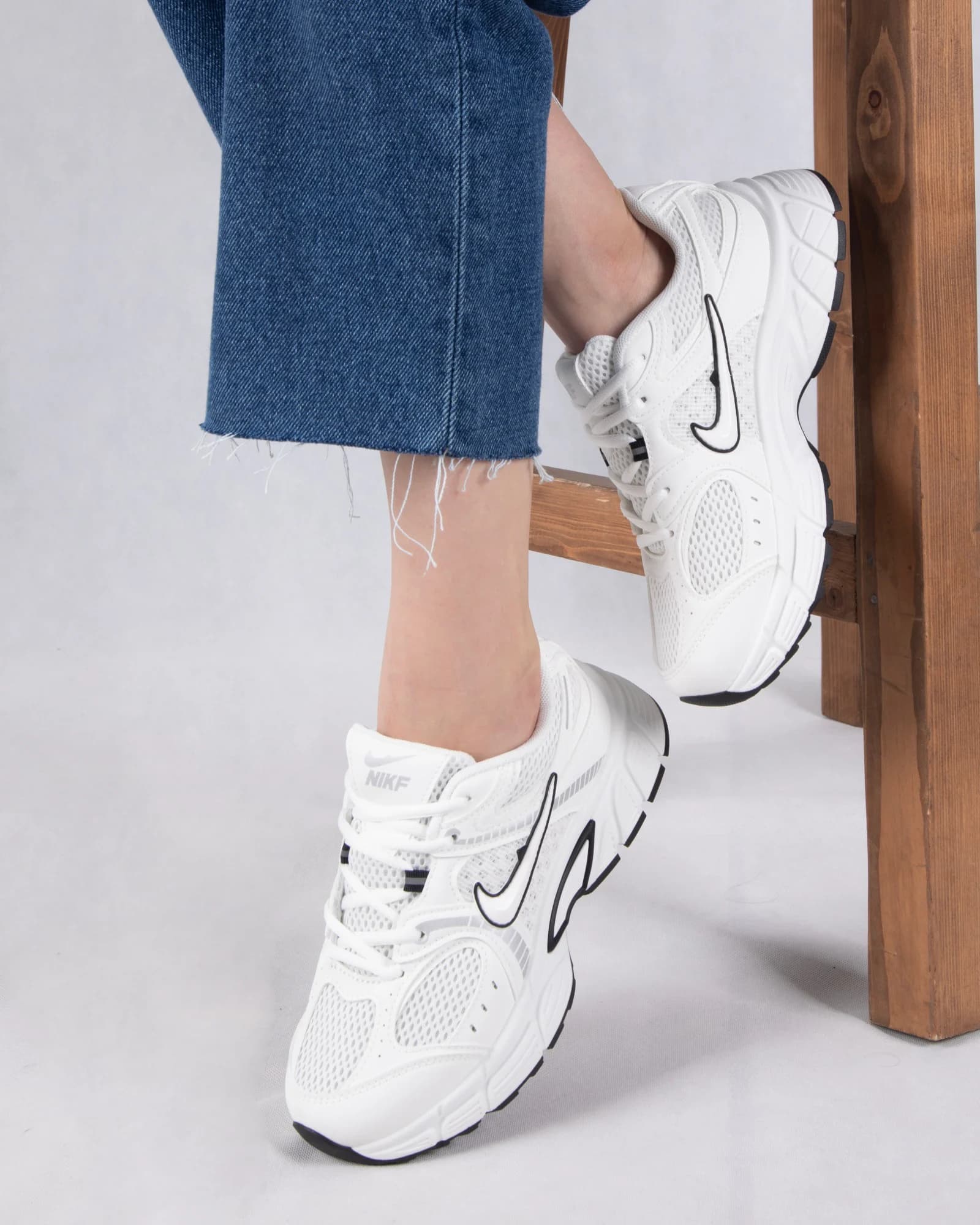 کتونی زنونه وارداتی NIKE V5/ 13489