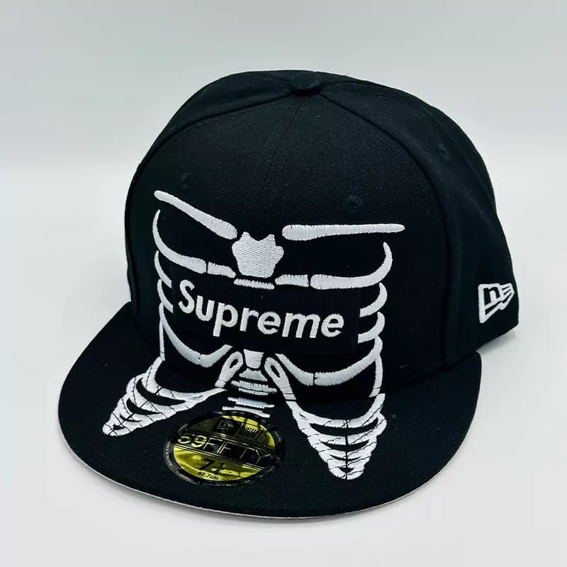 کلاه کپ فیت بک Supreme Skull مشکی
