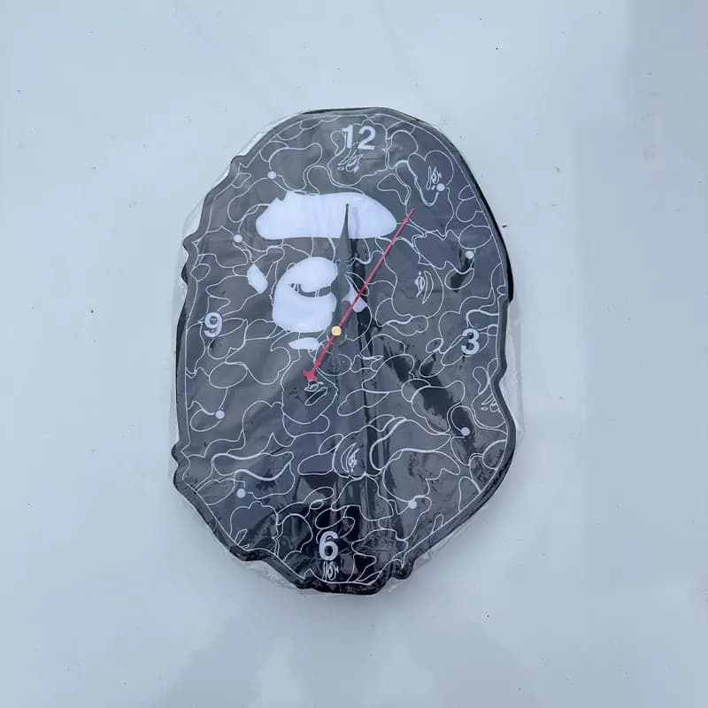 ساعت دیواری طرح Bape کد 6