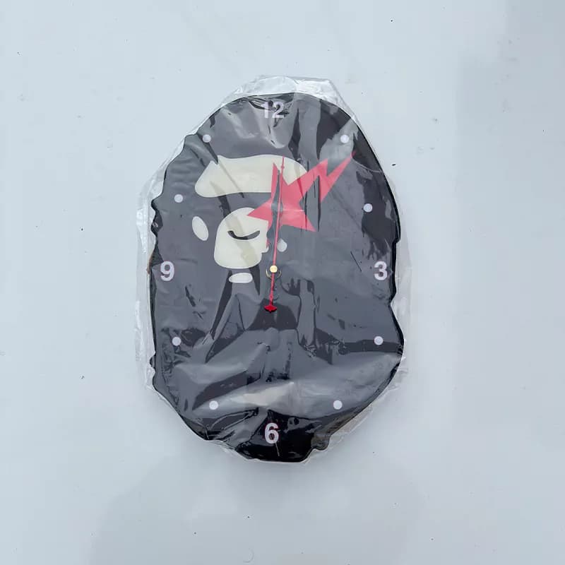 ساعت دیواری طرح Bape کد 5