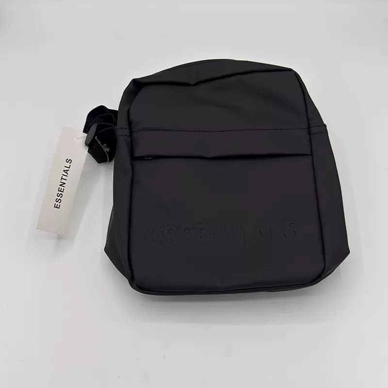 بادی بگ یا کیف اسنشیال Essentials کد 1 — تصویر ۲
