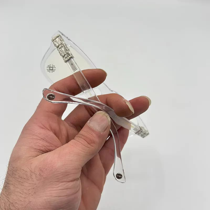 عینک کروم هارتز (Chrome Hearts) بی رنگ کد 9 — تصویر ۳