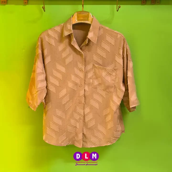 شومیز نخی زنانه طرح برجسته آستین سه‌ربع | فری سایز کرم و نسکافه‌ای — تصویر ۵