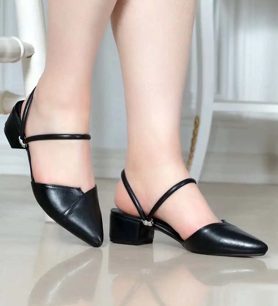 کفش پاشنه 4 سانت طرح دوحالته (مشکی) کد 4575