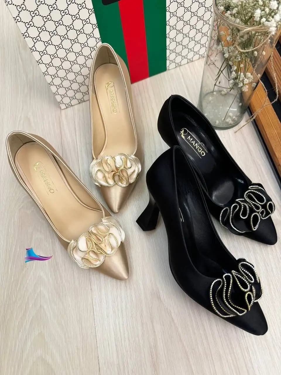 کفش مجلسی گلدار (طلایی) کد 4537 — تصویر ۲