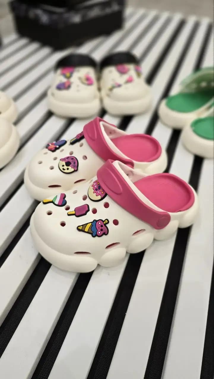 کراکس زنانه پایون (کرم-صورتی) کد 4509 — تصویر ۲
