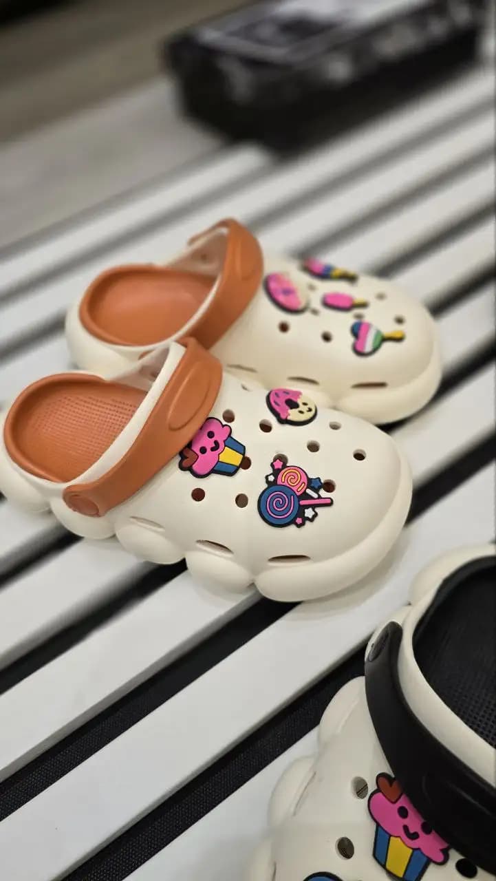 کراکس زنانه پایون (کرم-قهوه ای) کد 4509 — تصویر ۲