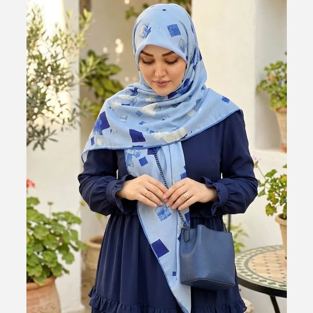 روسری نخ کاستوم طرح باران سایز 140 آبی هندسی اسپرت — تصویر ۹