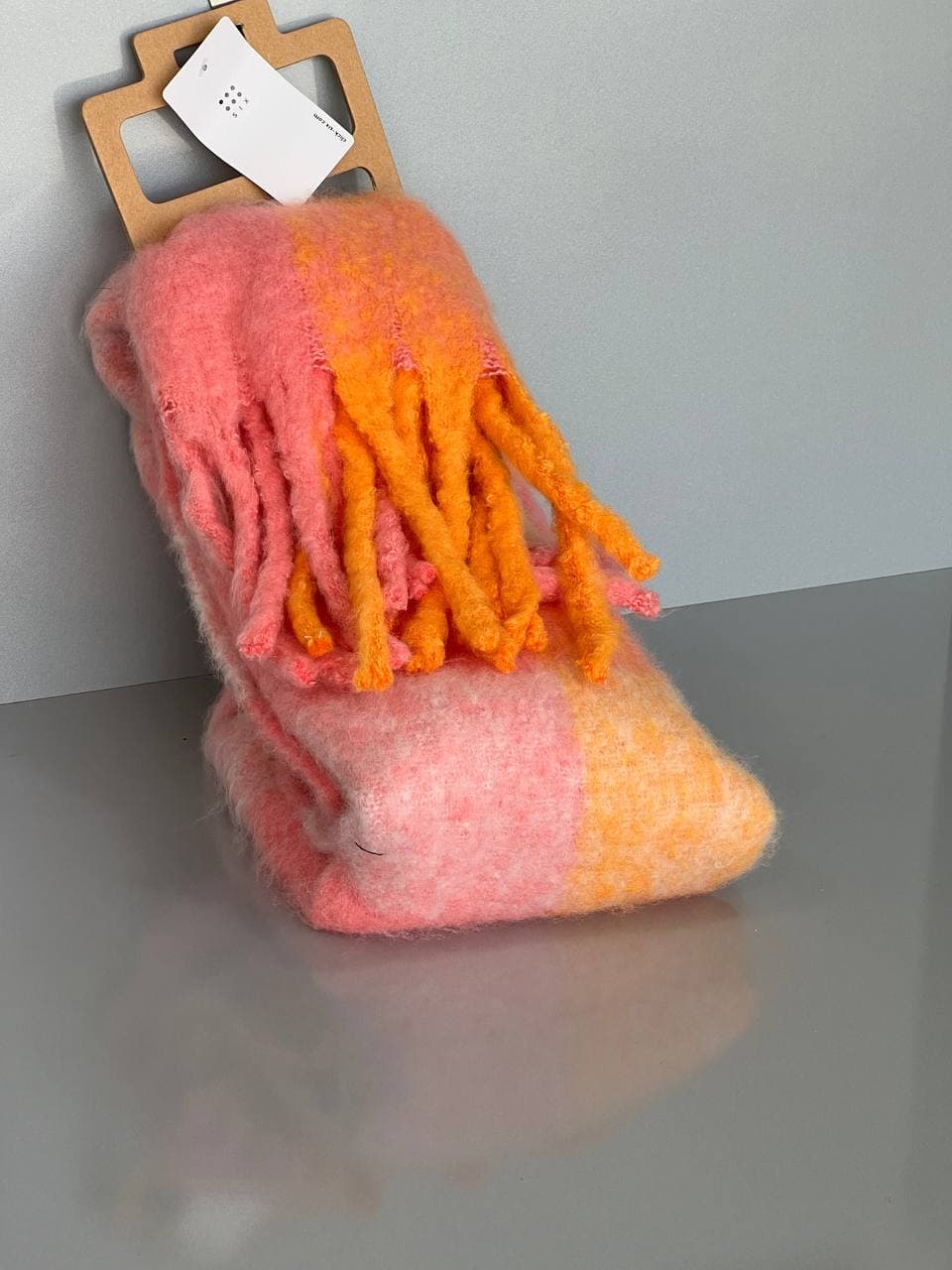 بیگ اسکارف موهر زمستانی طرح صورتی و نارنجی