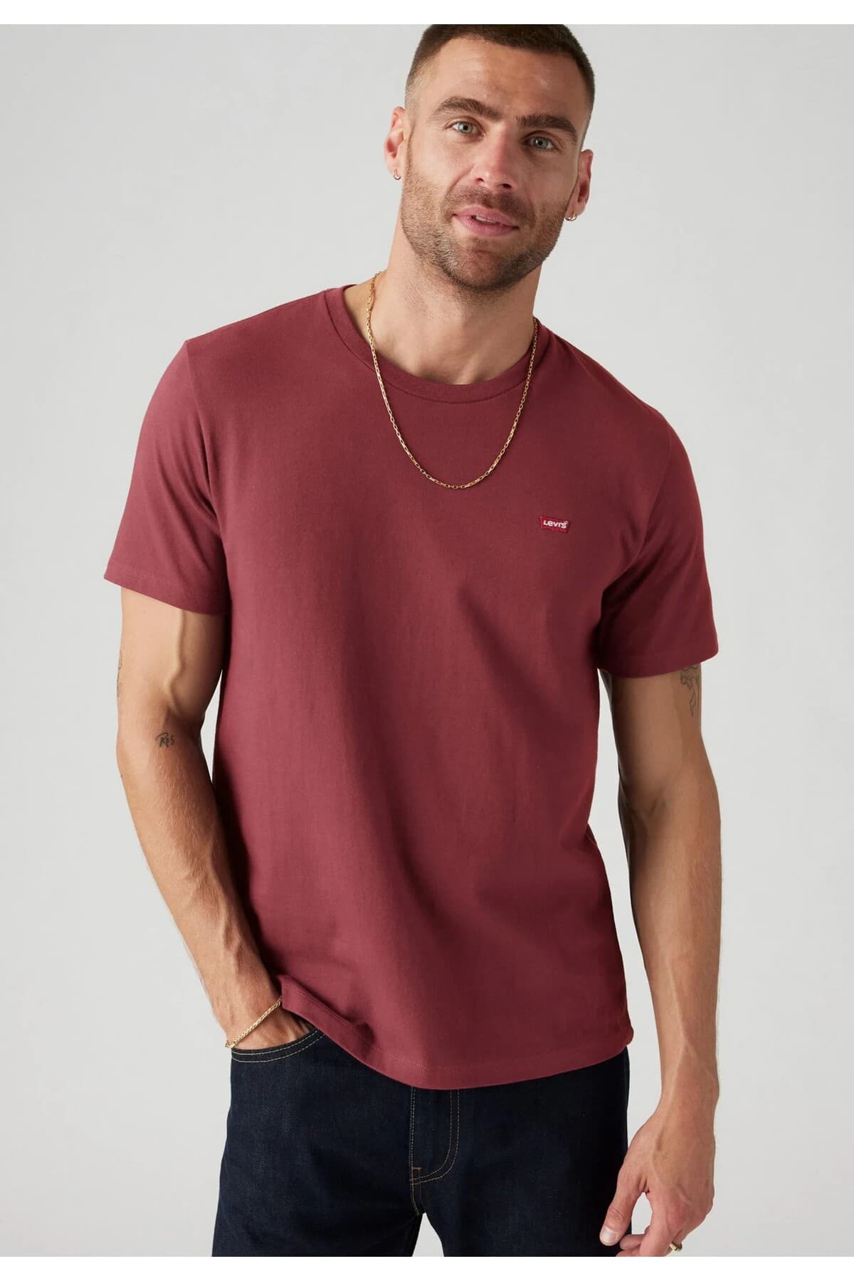 تی شرت ورزشی لیوایز مردانه 100% پنبه بورگاندی بیسیک راسته بیسیک کژوال/روزمره | Levi’s 566050308- 008BT0002 TR — تصویر ۲