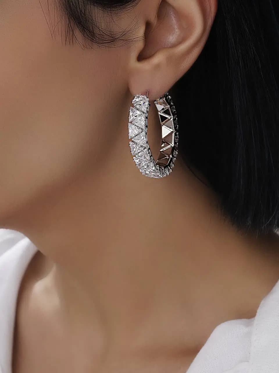 گوشواره رادیوم آویژه