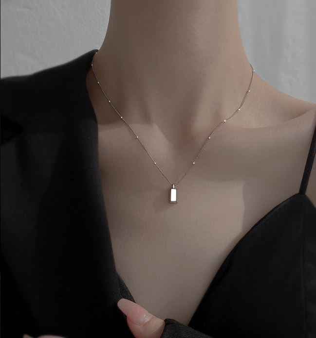 گردنبند زنانه روکش طلا طرح شمش — تصویر ۲