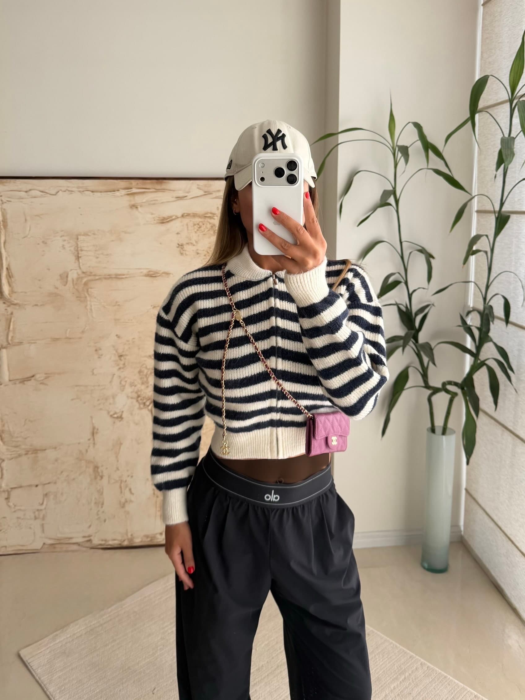 Zara – Riviera Zip Cardigan — تصویر ۷