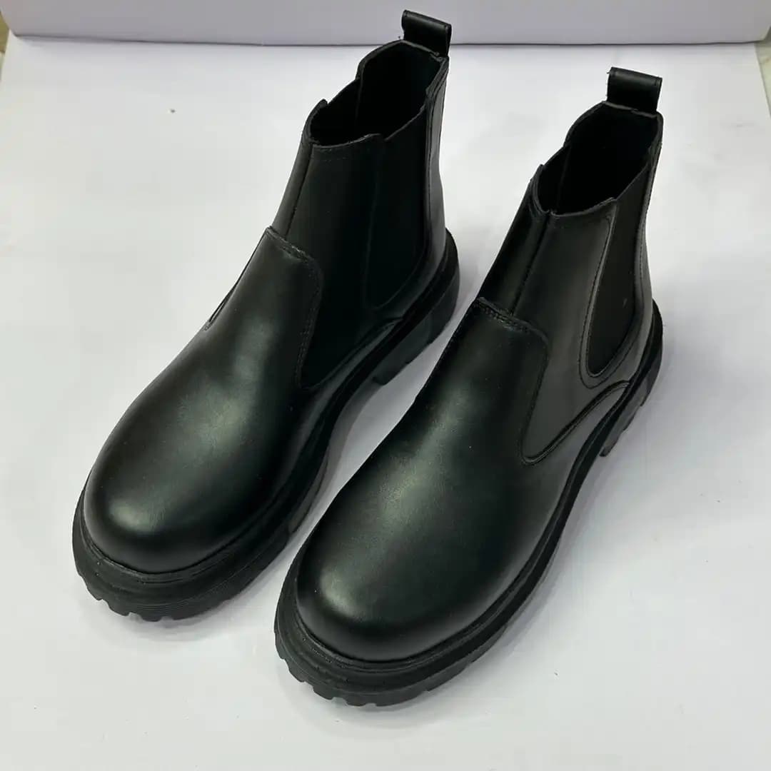 نیم بوت برشکا ساده بغل کش بدون بند-کدk1222