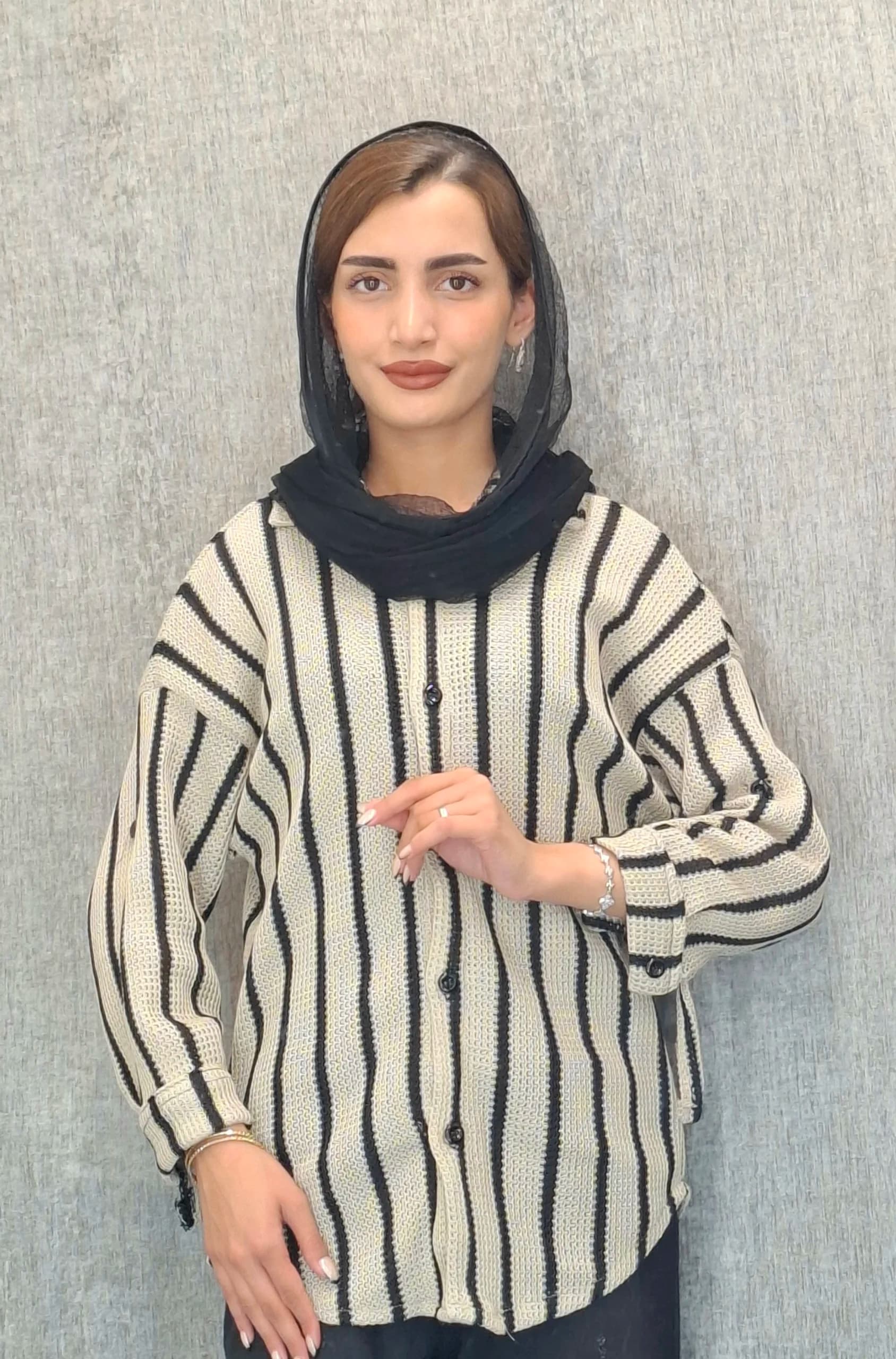 مانتو قلاب‌بافی(زنانه) — تصویر ۴