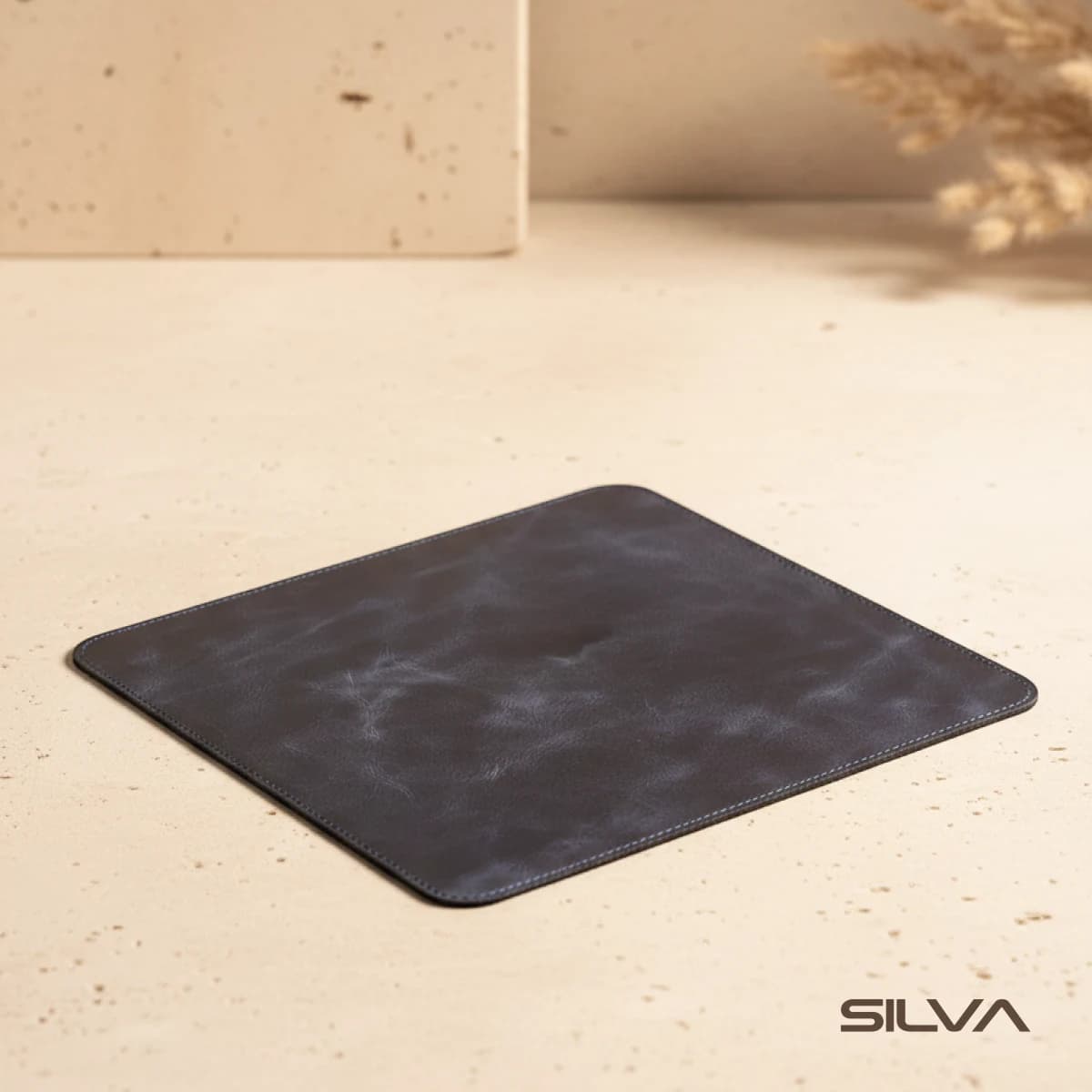 موس پد چرم طبیعی مدل Mousepad 26 | سیلوا چرم — تصویر ۷