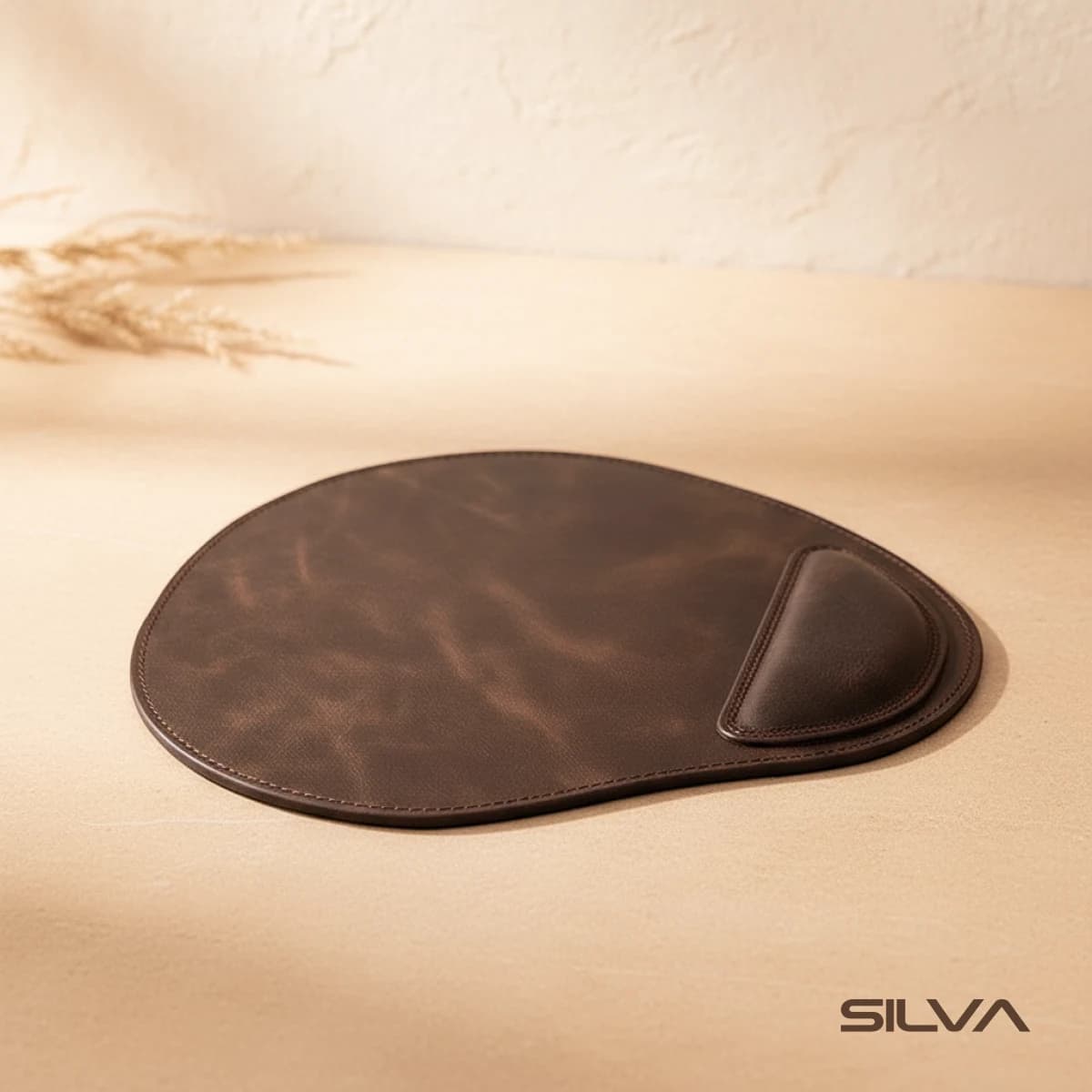 موس پد چرم طبیعی مدل Mousepad 23 | سیلوا چرم — تصویر ۹