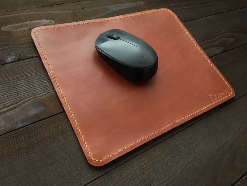 موس پد چرم طبیعی مدل Mousepad 22 | سیلوا چرم