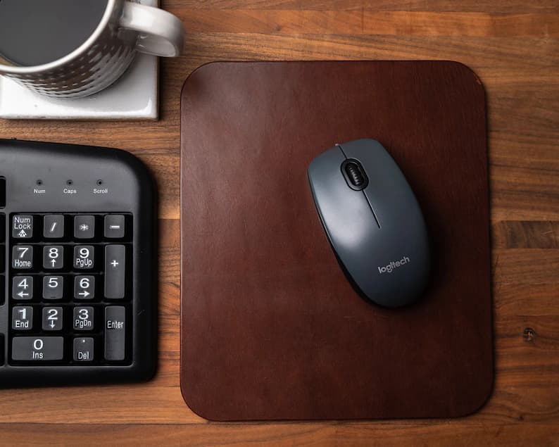 موس پد چرم طبیعی مدل Mousepad 21 | سیلوا چرم