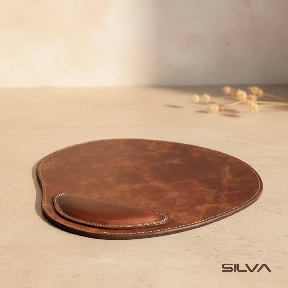 موس پد چرم طبیعی مدل Mousepad 20 | سیلوا چرم — تصویر ۹