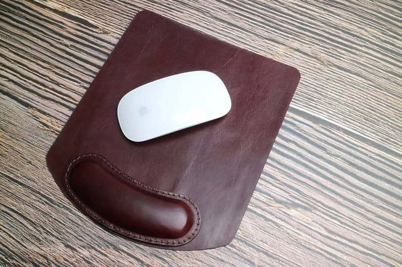 موس پد چرم طبیعی مدل Mousepad 19 | سیلوا چرم — تصویر ۴