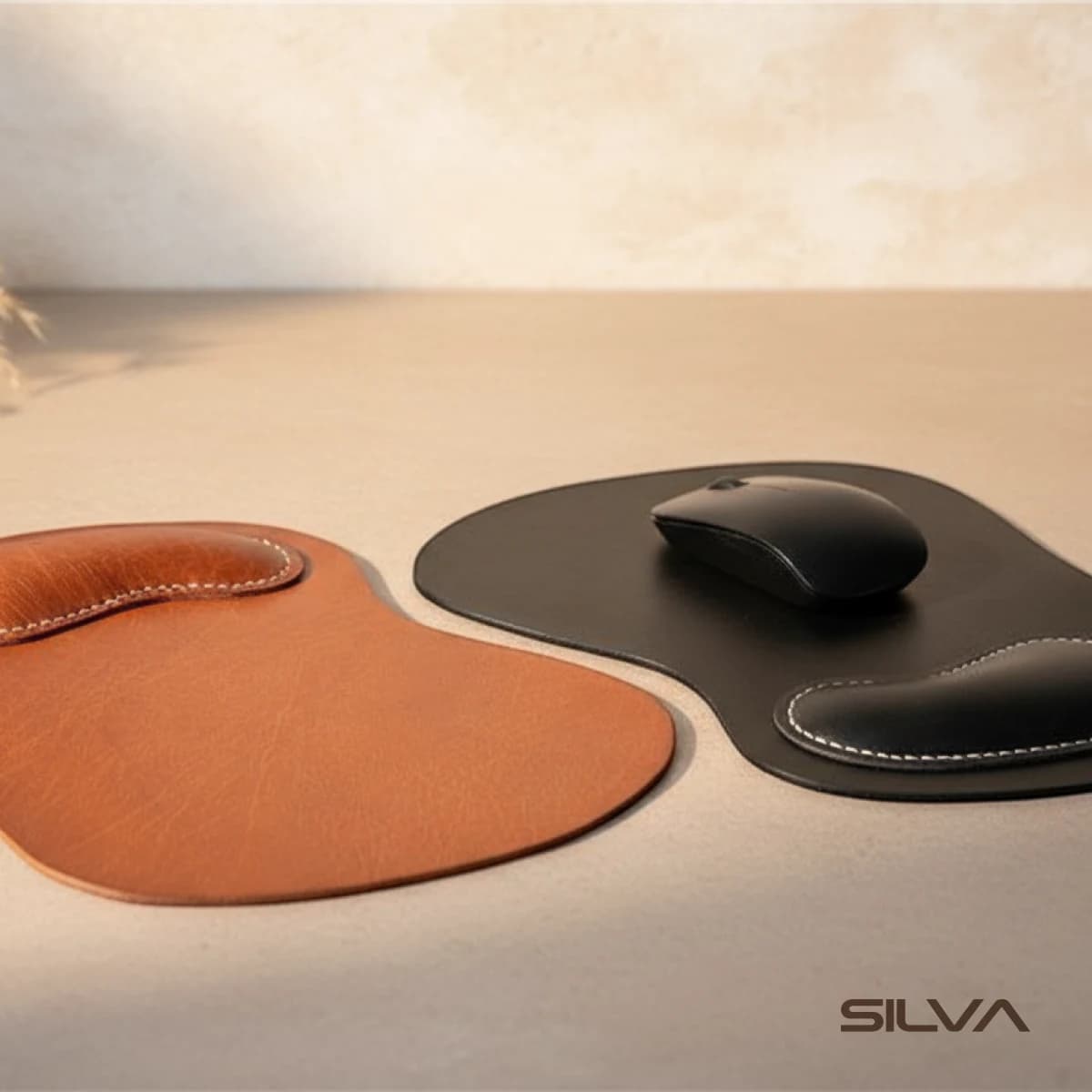 موس پد چرم طبیعی مدل Mousepad 15 | سیلوا چرم — تصویر ۹