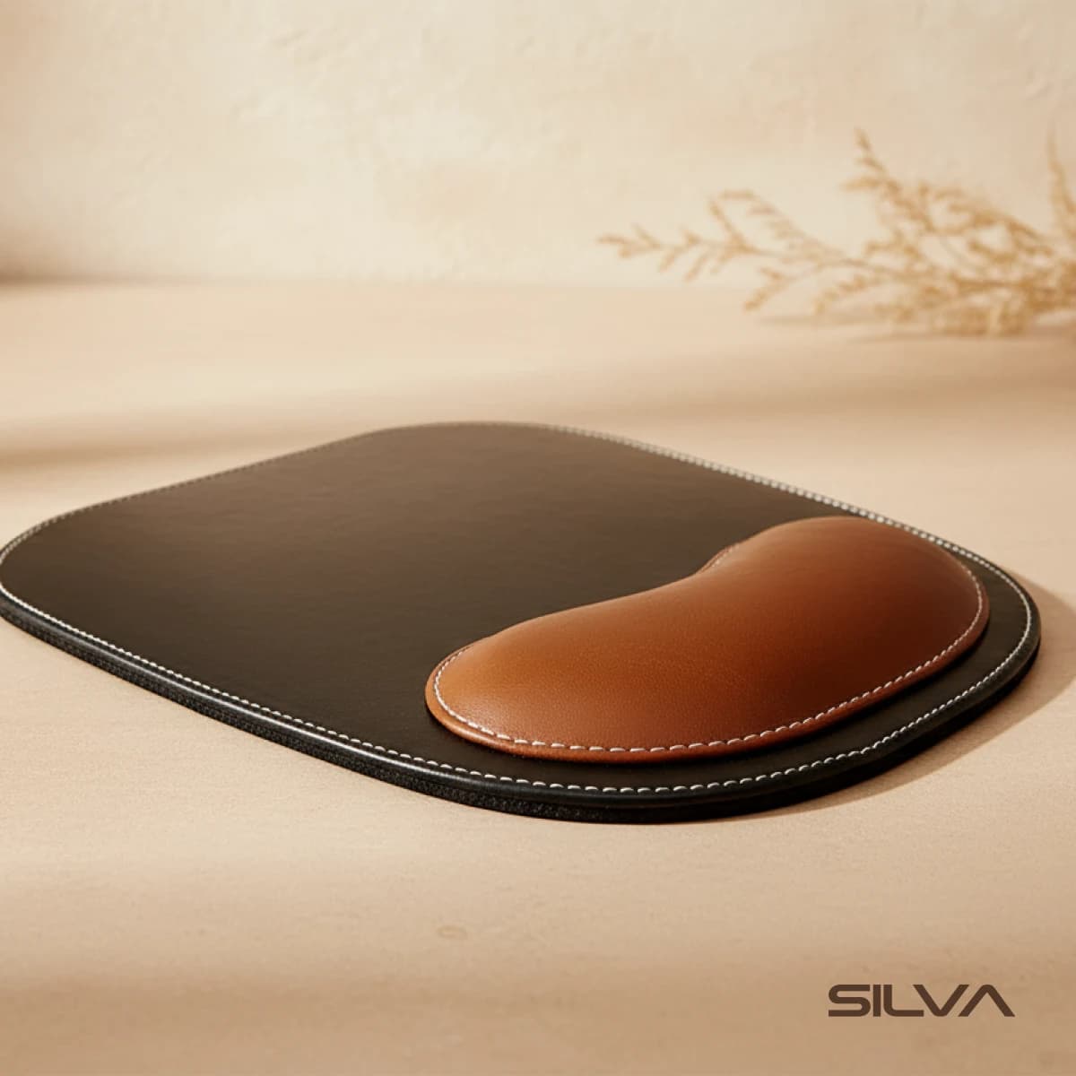 موس پد چرم طبیعی مدل Mousepad 10 | سیلوا چرم — تصویر ۸