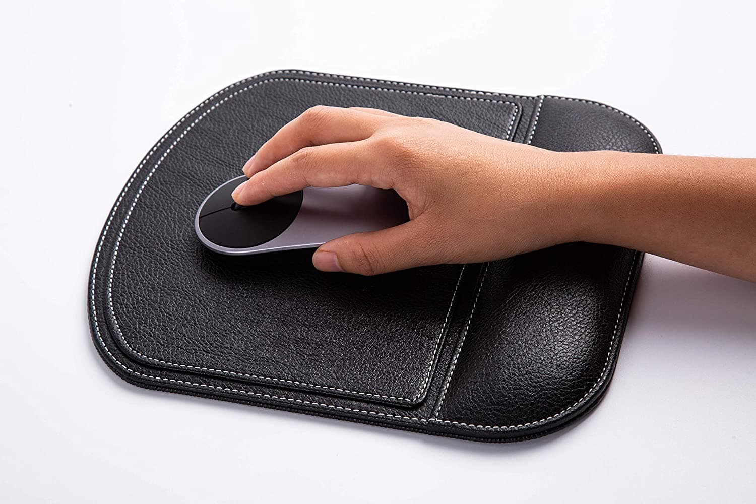 موس پد چرم طبیعی مدل Mousepad 09 | سیلوا چرم — تصویر ۲