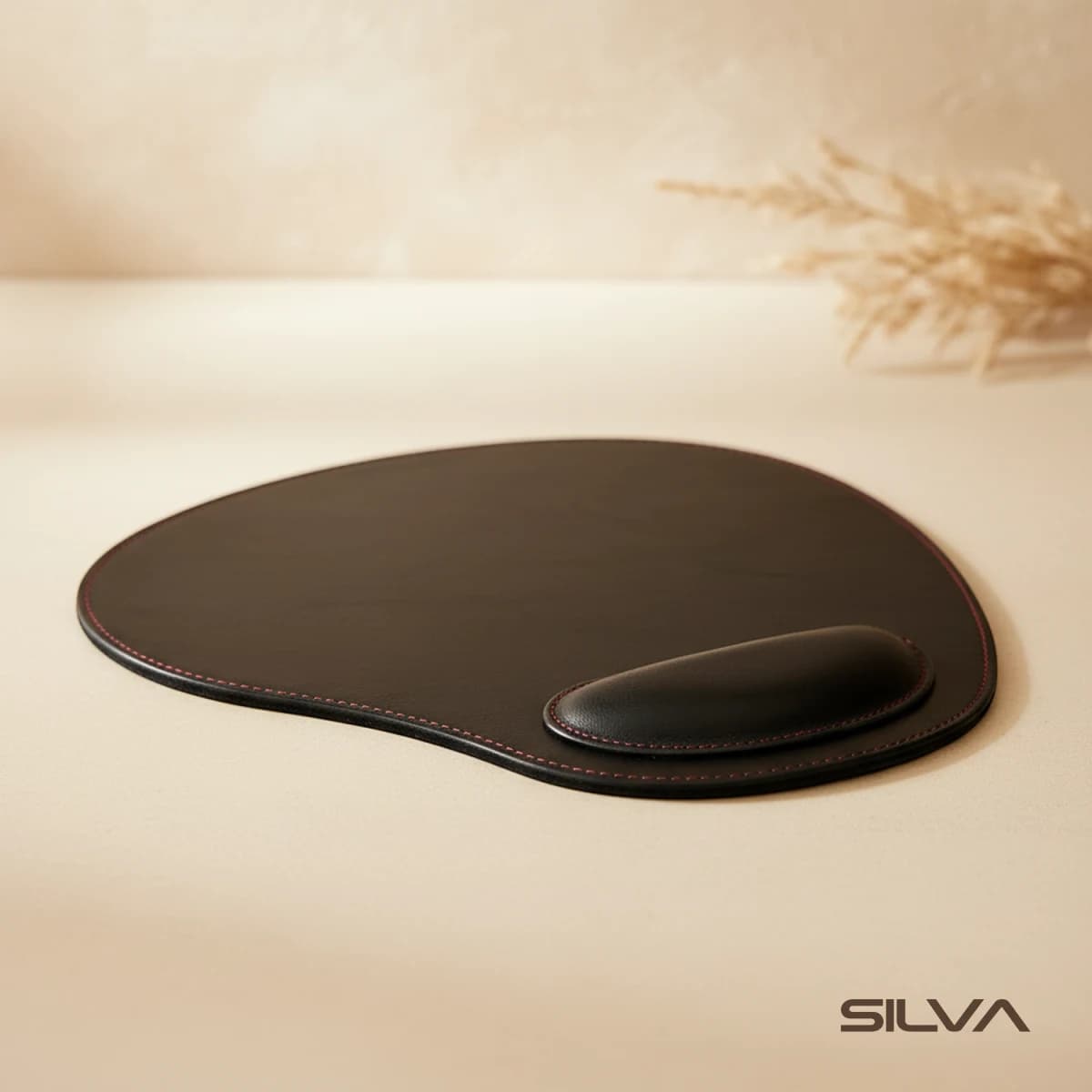 موس پد چرم طبیعی مدل Mousepad 05 | سیلوا چرم — تصویر ۹