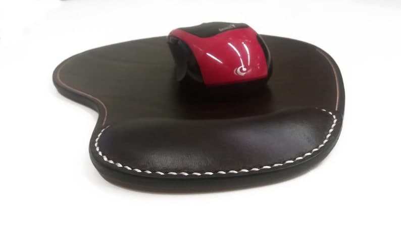 موس پد چرم طبیعی مدل Mousepad 04 | سیلوا چرم — تصویر ۶