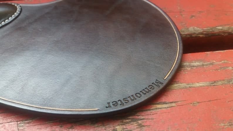 موس پد چرم طبیعی مدل Mousepad 04 | سیلوا چرم — تصویر ۴