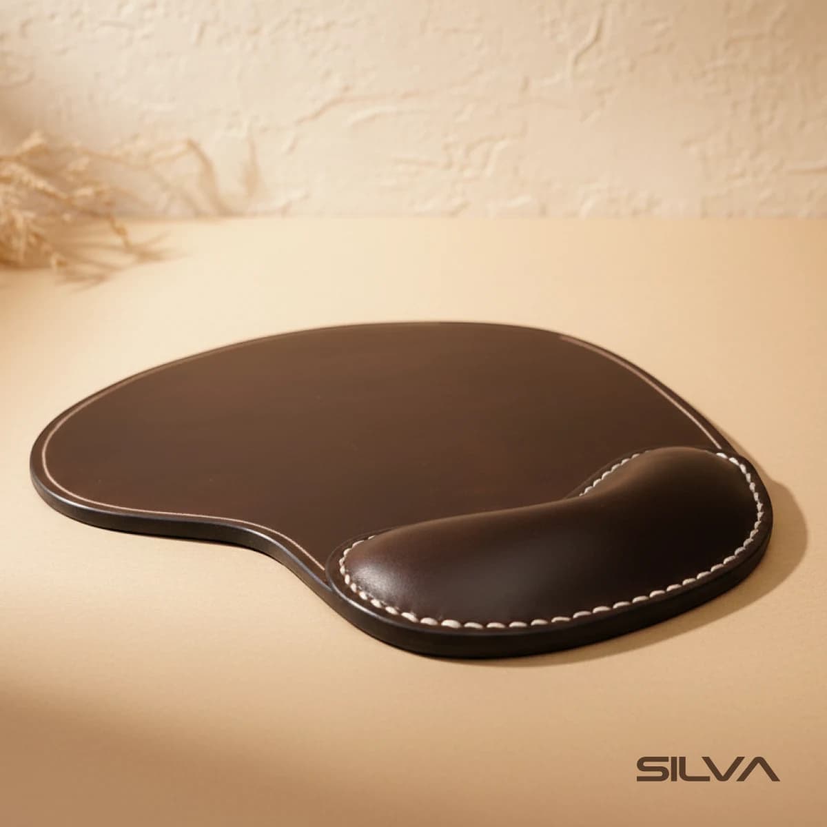 موس پد چرم طبیعی مدل Mousepad 04 | سیلوا چرم — تصویر ۹