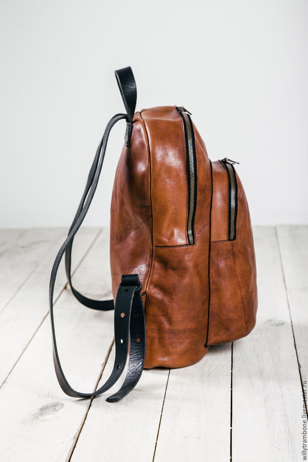 کوله پشتی چرم طبیعی مدل Back Pack 16 | سیلوا چرم — تصویر ۷