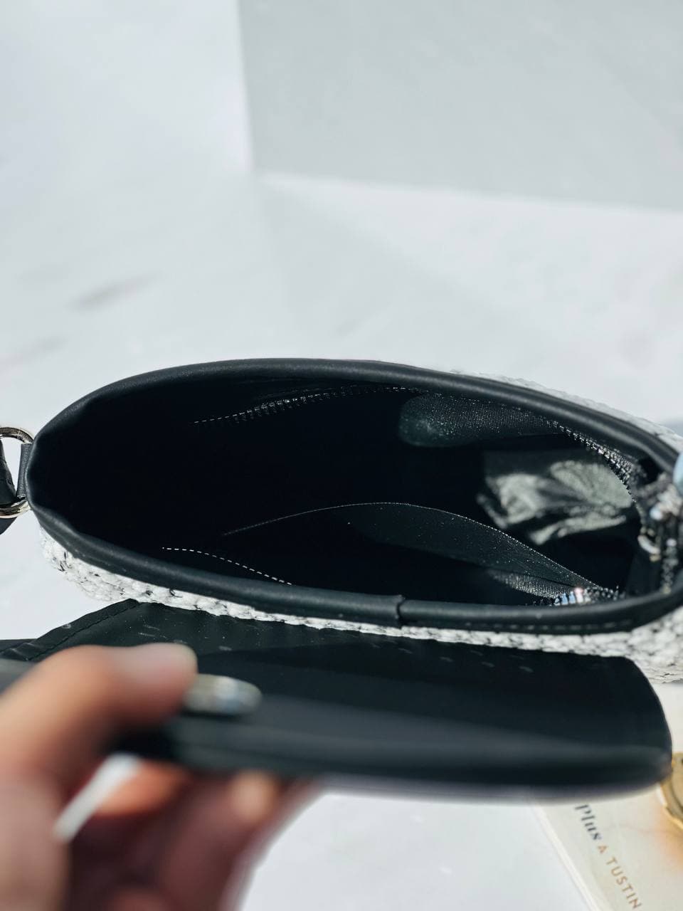 کیف مجلسی نیم گرد — تصویر ۵