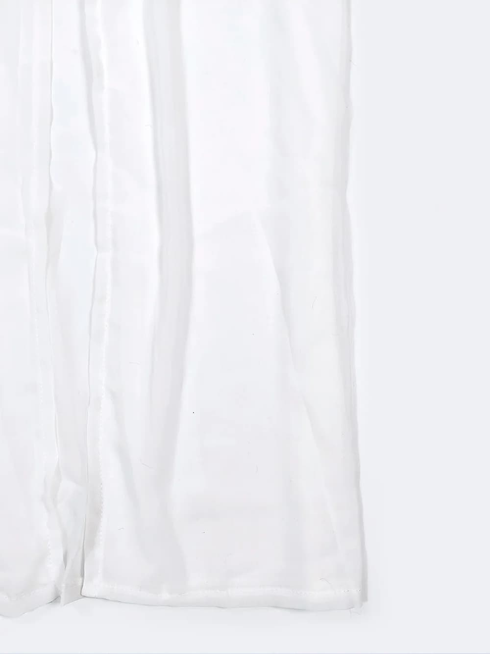 رومایو بلند شیک زنانه حریر به رنگ سفید برند H & M با بند دور کمر شیک و آستین کوتاه — تصویر ۶