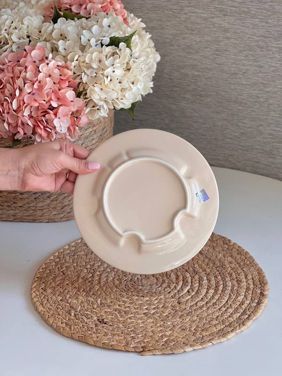 بشقاب دیزنی طرح میکی کریسمسی رنگ کرم کد 6390 — تصویر ۳