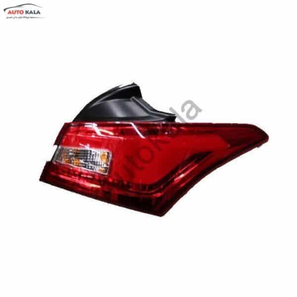چراغ خطر روی گلگیر راست آریزو 5