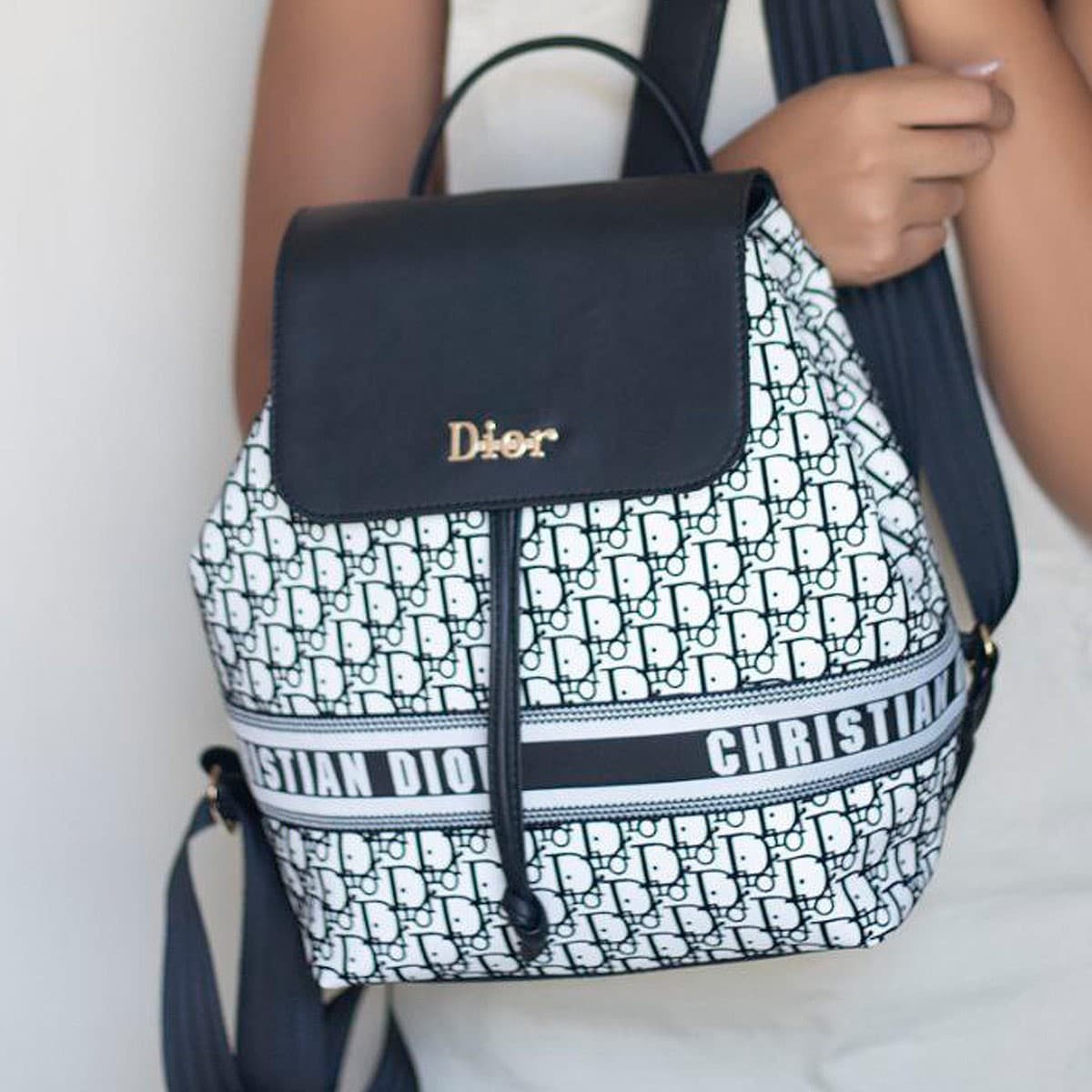 کوله پشتی طرح دار دیور Dior Backpack A02 — تصویر ۴