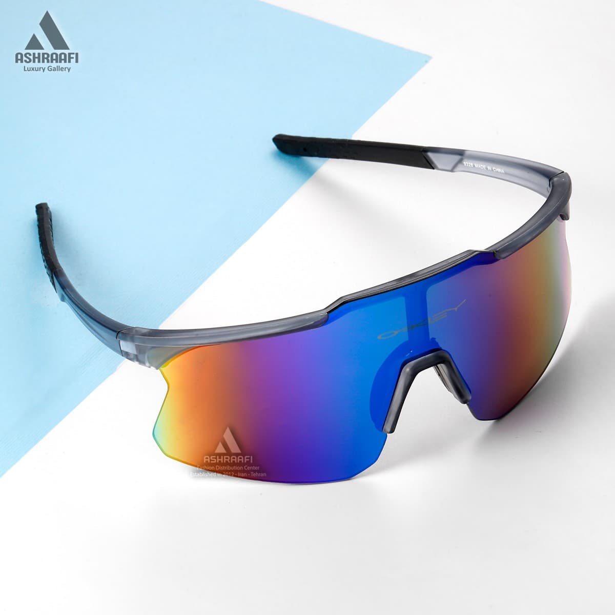 عینک ورزشی اوکلی Oakley 9328 — تصویر ۲