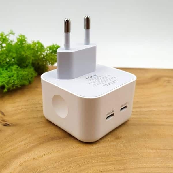 آداپتور شارژر موکسوم مدل MOXOM MX-HC108 PD 35W همراه کابل لایتینگ(آیفون) — تصویر ۲