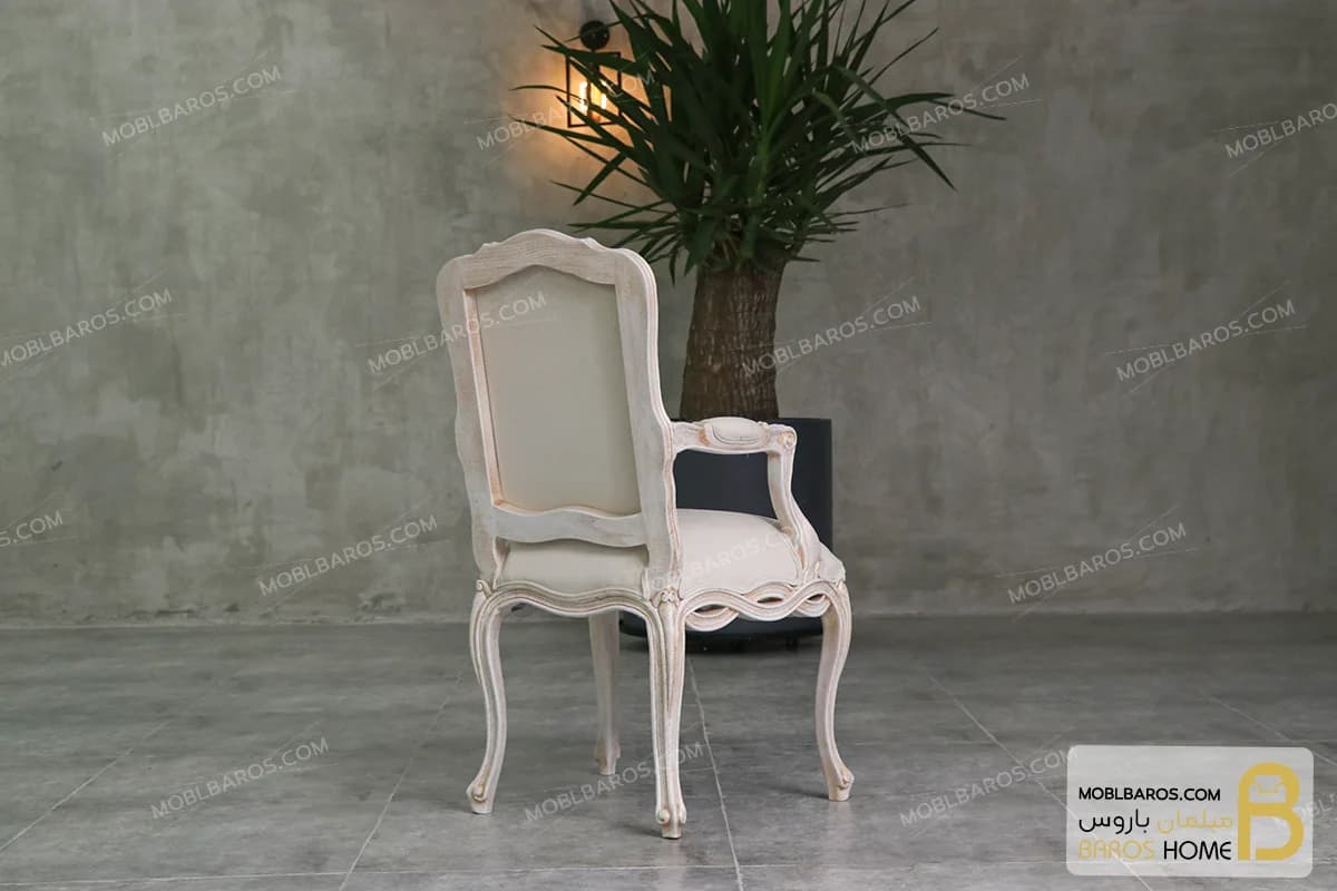 صندلی چوبی ابزاری ایتالیایی دسته دار — تصویر ۳