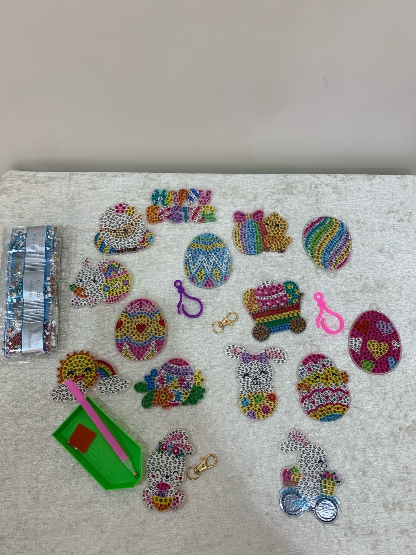 کاردستی جا کلیدی نقاشی الماسی جوجه — تصویر ۲