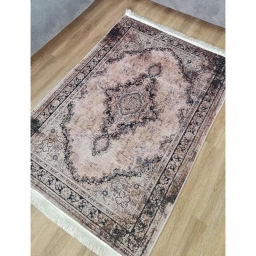 فرشینه | فرش چاپی برند حسن نیا چاپی مخمل طرح نسکافه ای وینتیج 142 (پس کرایه)
