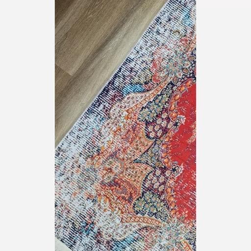 فرشینه | فرش چاپی برند حسن نیا چاپی مخمل شنل طرح سنتی وینتیج h236 (پس کرایه) — تصویر ۵