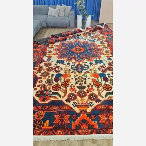 فرشینه | فرش چاپی برند حسن نیا مخمل طرح نهاوند سنتی لاکی (پس کرایه) — تصویر ۶
