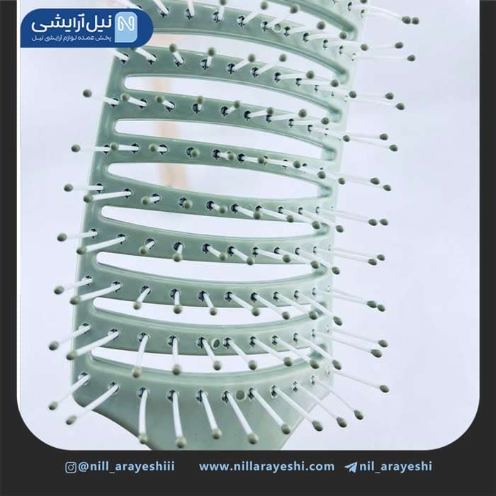 برس مو مدل تونل دار سوزن پلاستیکی — تصویر ۲