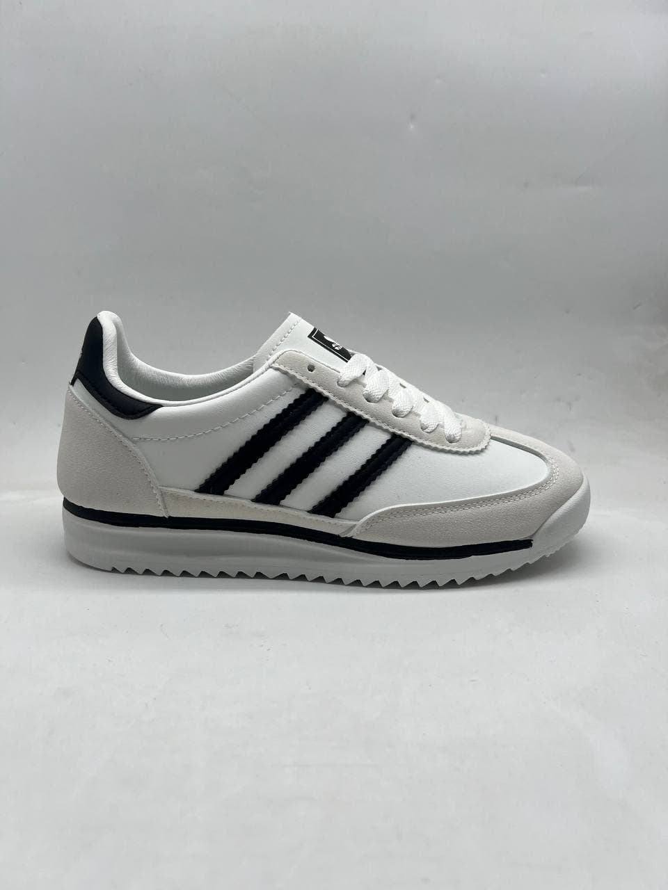 کفش ادیداس سامبا سفید مشکی white black Adidas Samba shoes