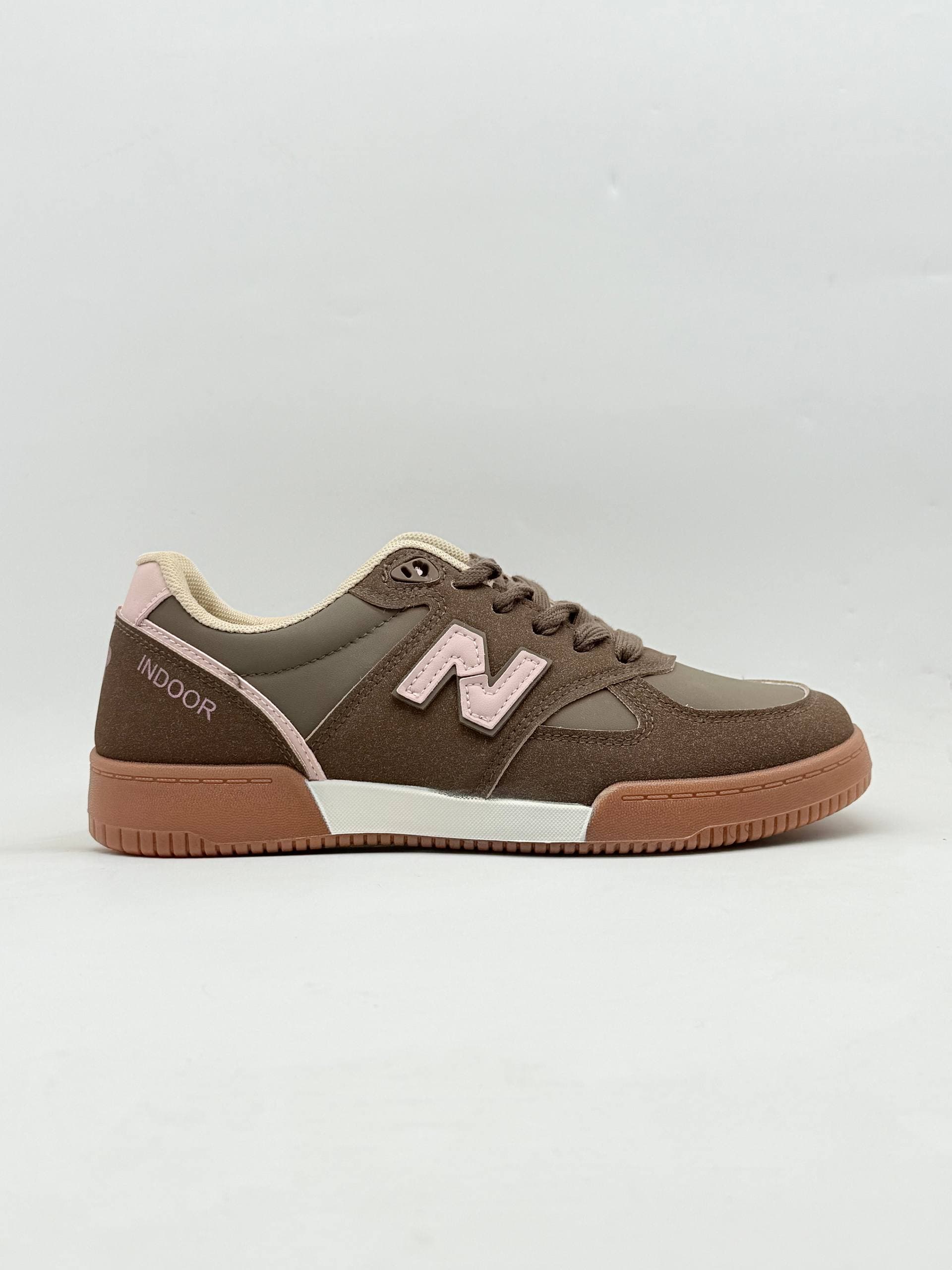 کفش نیوبالانس قهوه ای Brown New Balance shoes