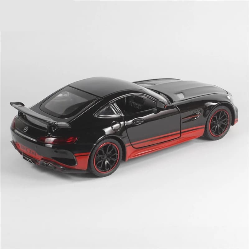 ماشین بازی چه ژی مدل مرسدس بنز AMG GTR دودزا — تصویر ۵